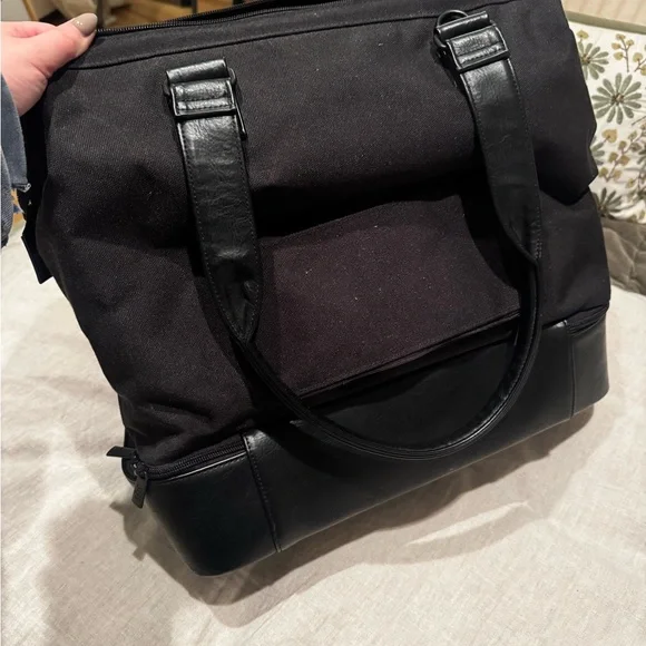 BEIS Black “The Mini Weekender” bag - Picture 4 of 4